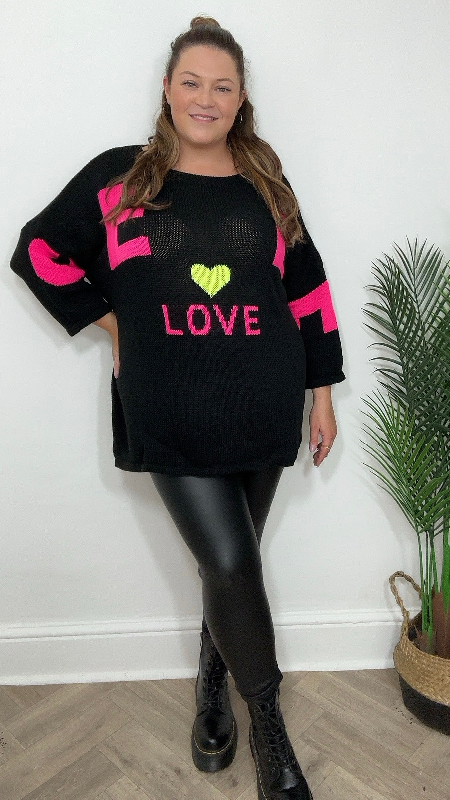 LOVE Jumper